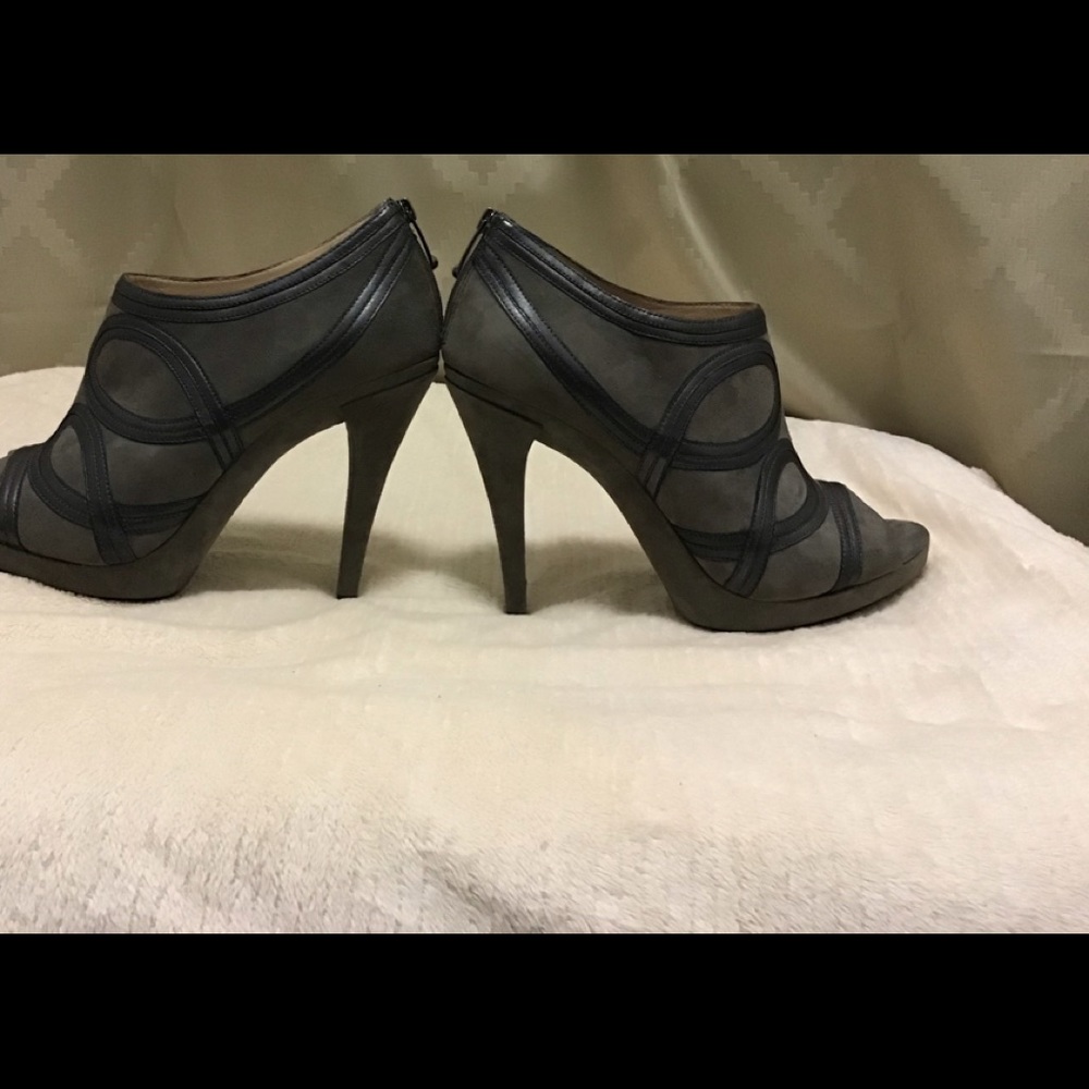 Via Spiga Ivie Ankle Booties - Picture 5 of 12